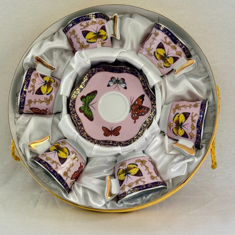 Fine Porcelain Butterfly Tea Set